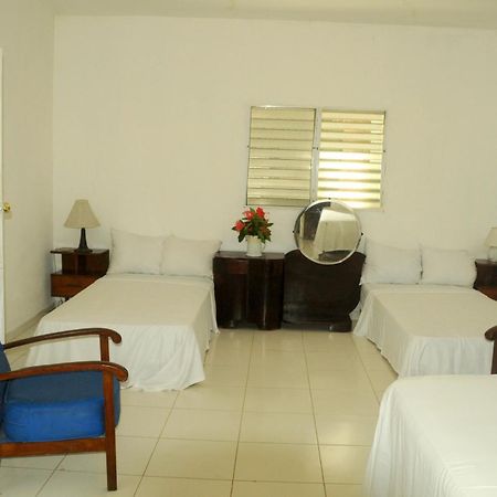 Hotel Florita Jacmel Exterior photo