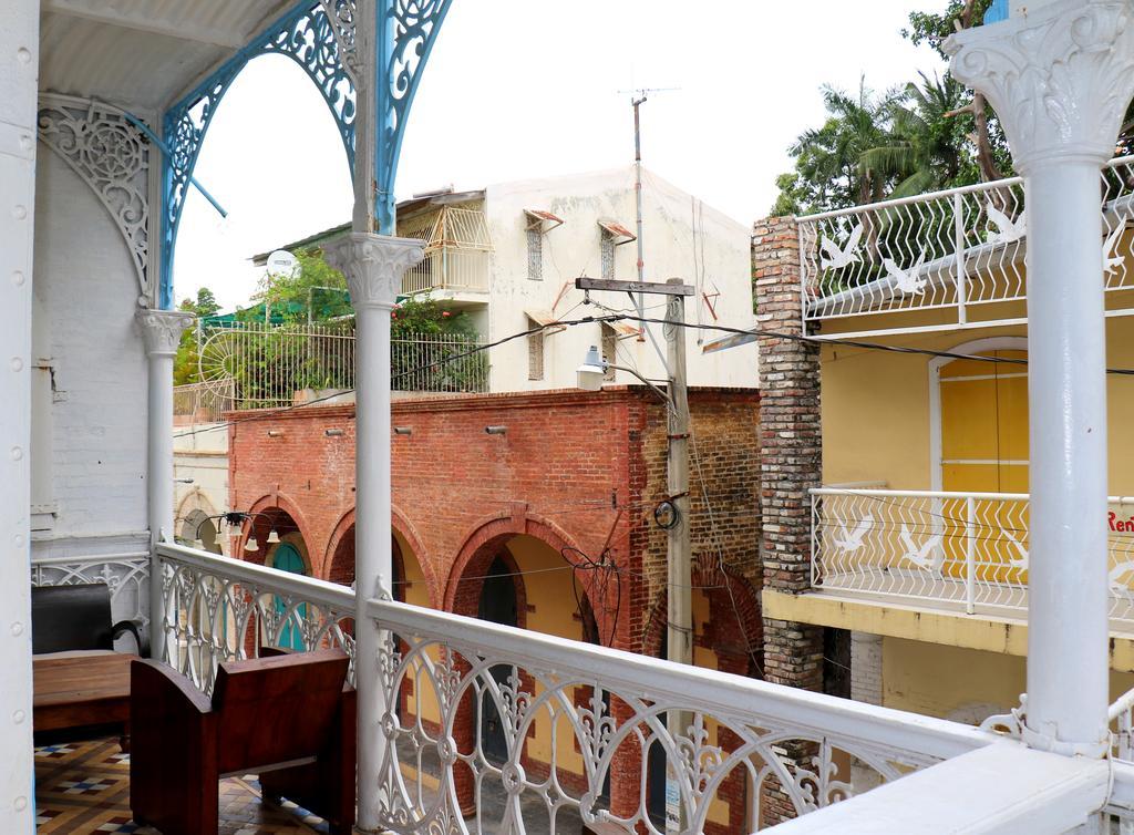 Hotel Florita Jacmel Exterior photo