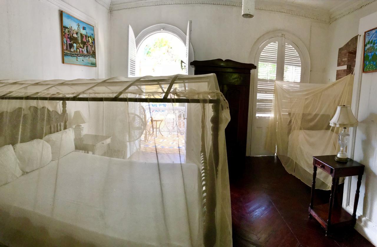 Hotel Florita Jacmel Exterior photo